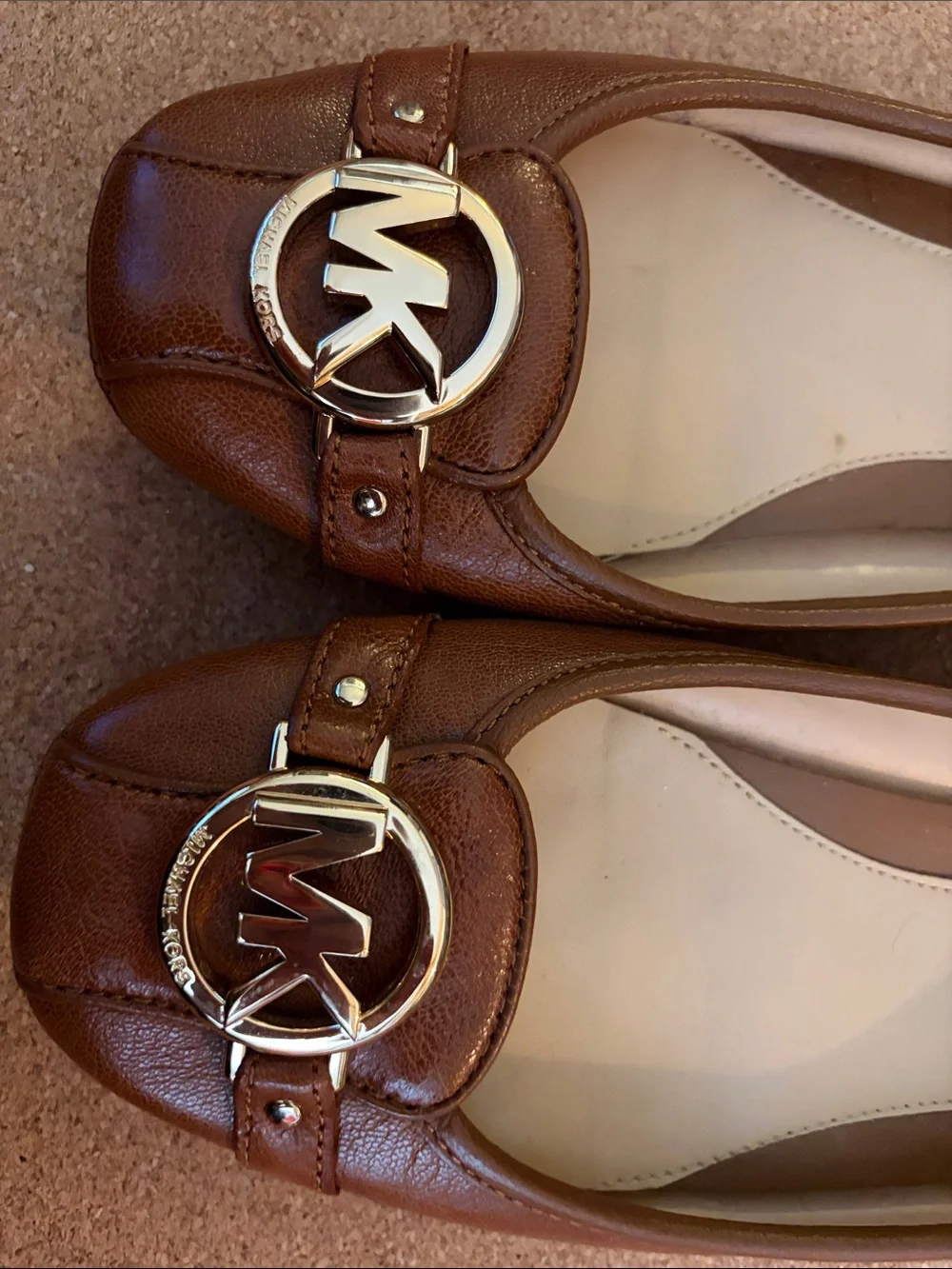 Michael Kors Fulton Moccasin Flat in Luggage Brown-Size 7 💼